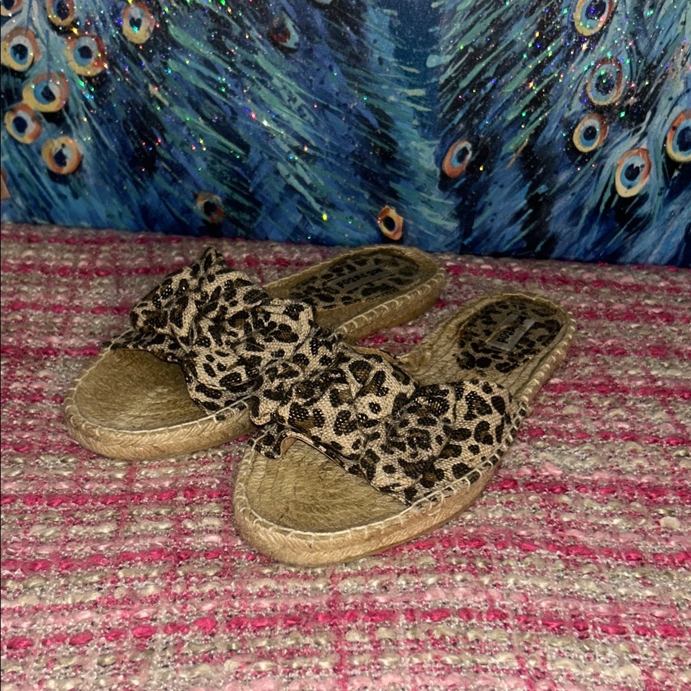 Not Rated Size 8 Animal Print Sandals